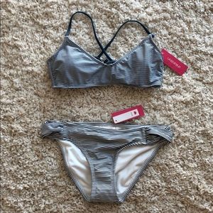 🌟Striped swimsuit set!!